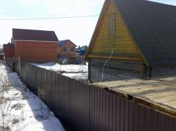 Казань: 12 соток, баня, фундамент, сруб под крышей