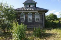 Бревенчатый рубленый дом на фундаменте в тихой деревне Орешково, 200 км от МКАД