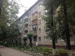В Первомайском микрорайоне Королёва в аренду сдаётся четырёхкомнатная квартира (62 м²)