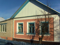 Продаю жилой дом в живописной черте города Рыльска
