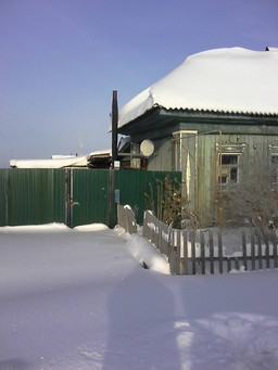 Продам бревенчатый дом в селении Покровское Ярковского района